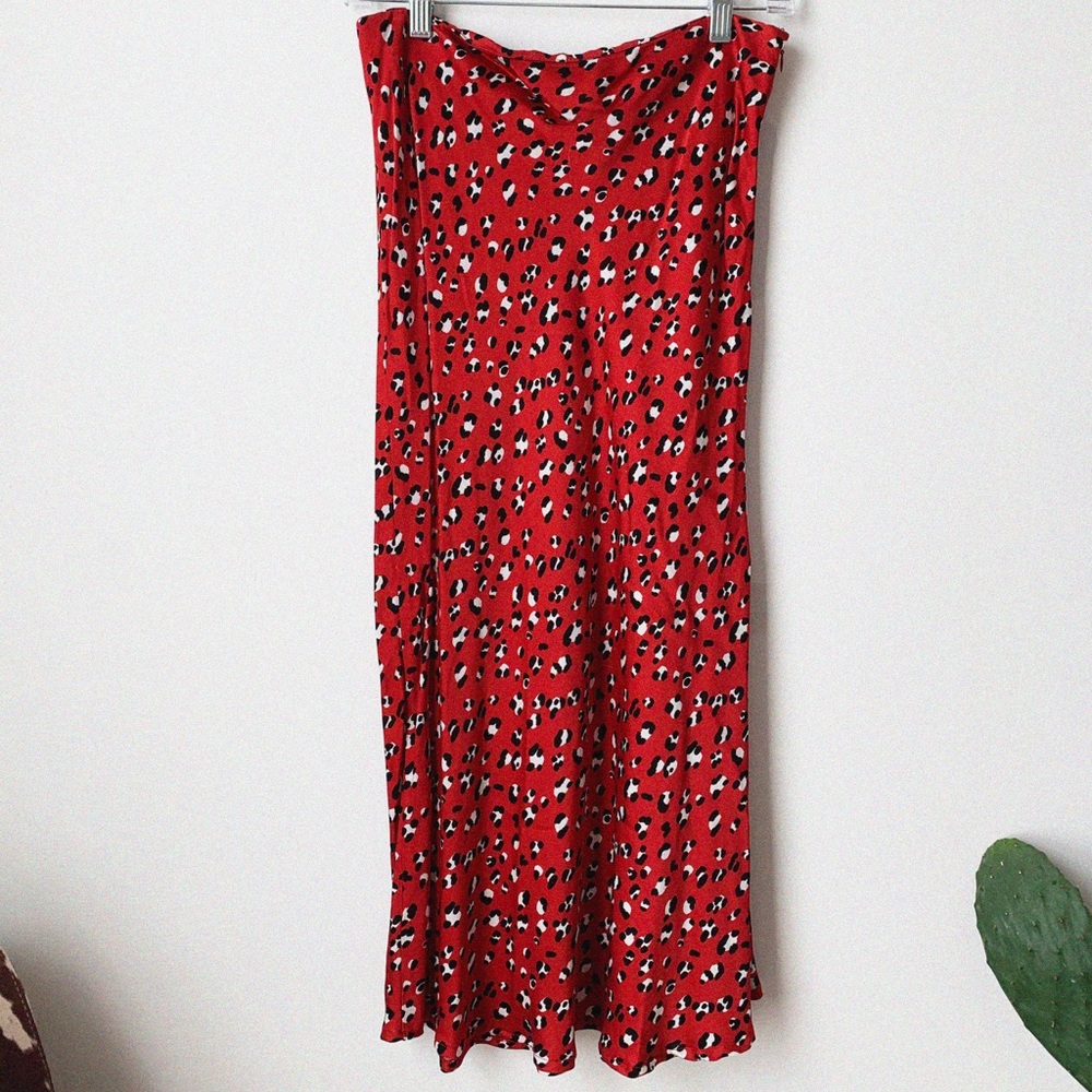 Red leopard satin skirt